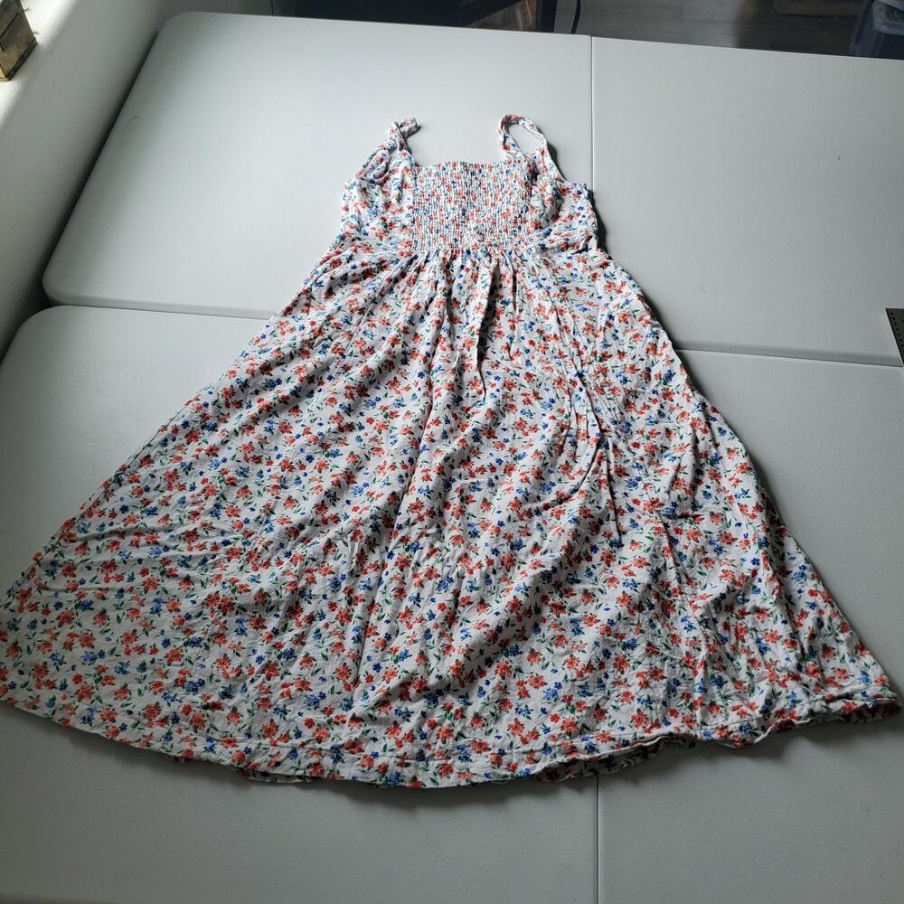 Old Navy Dress Womens M White Floral Linen Smocked Maxi Sundress Summer - Picture 2 of 11